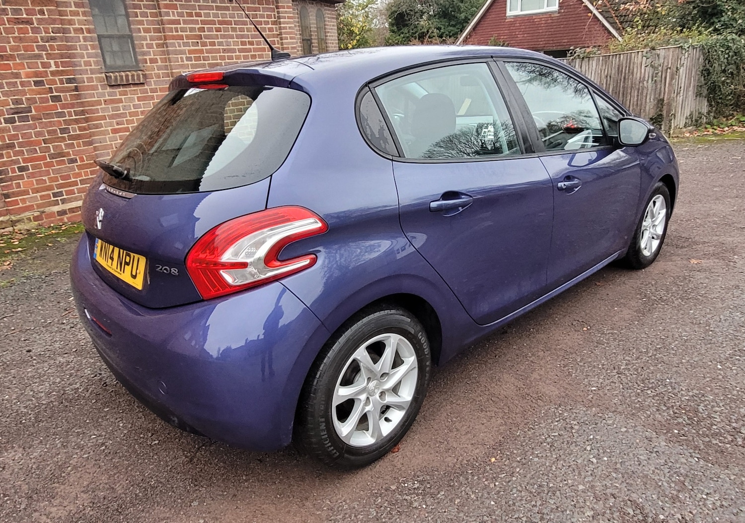 Used Peugeot 208 2014 for sale - 76722382: Photo 3