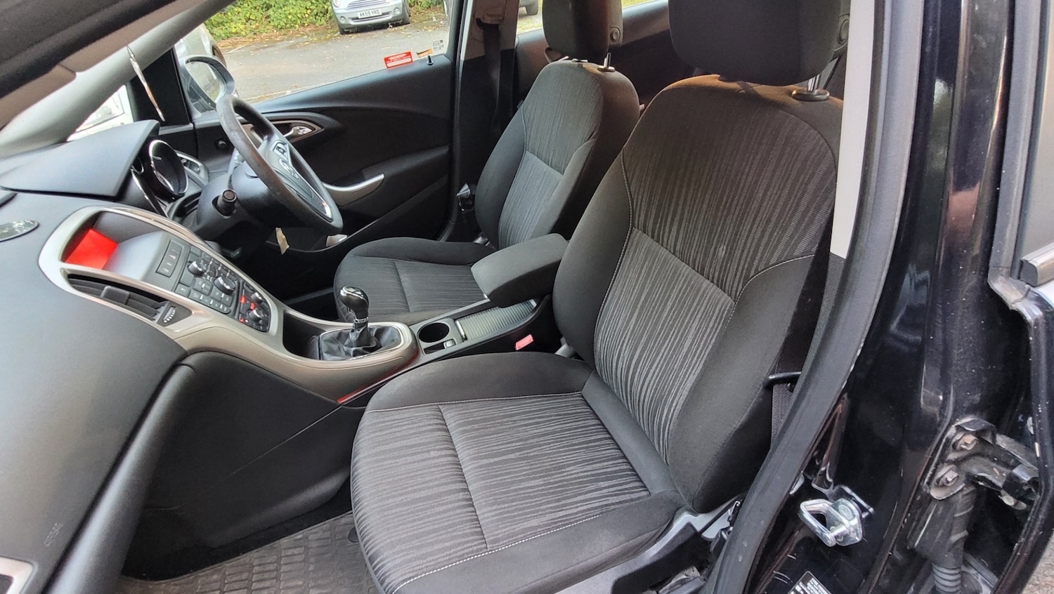 Used Vauxhall Astra 2010 for sale - 76199622: Photo 9