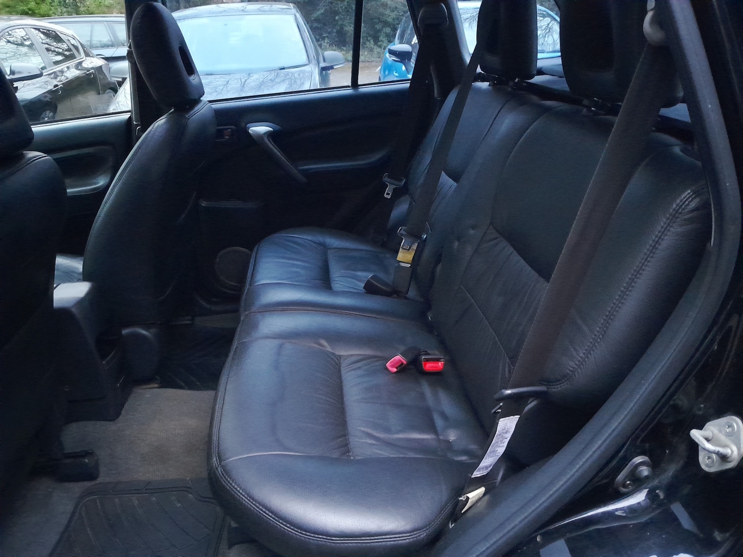 Used Toyota RAV4 2004 for sale - 77743039: Photo 6