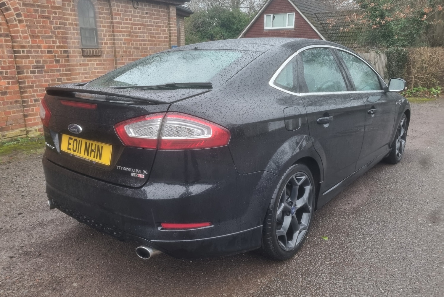 Used Ford Mondeo 2011 for sale - 77508946: Photo 2