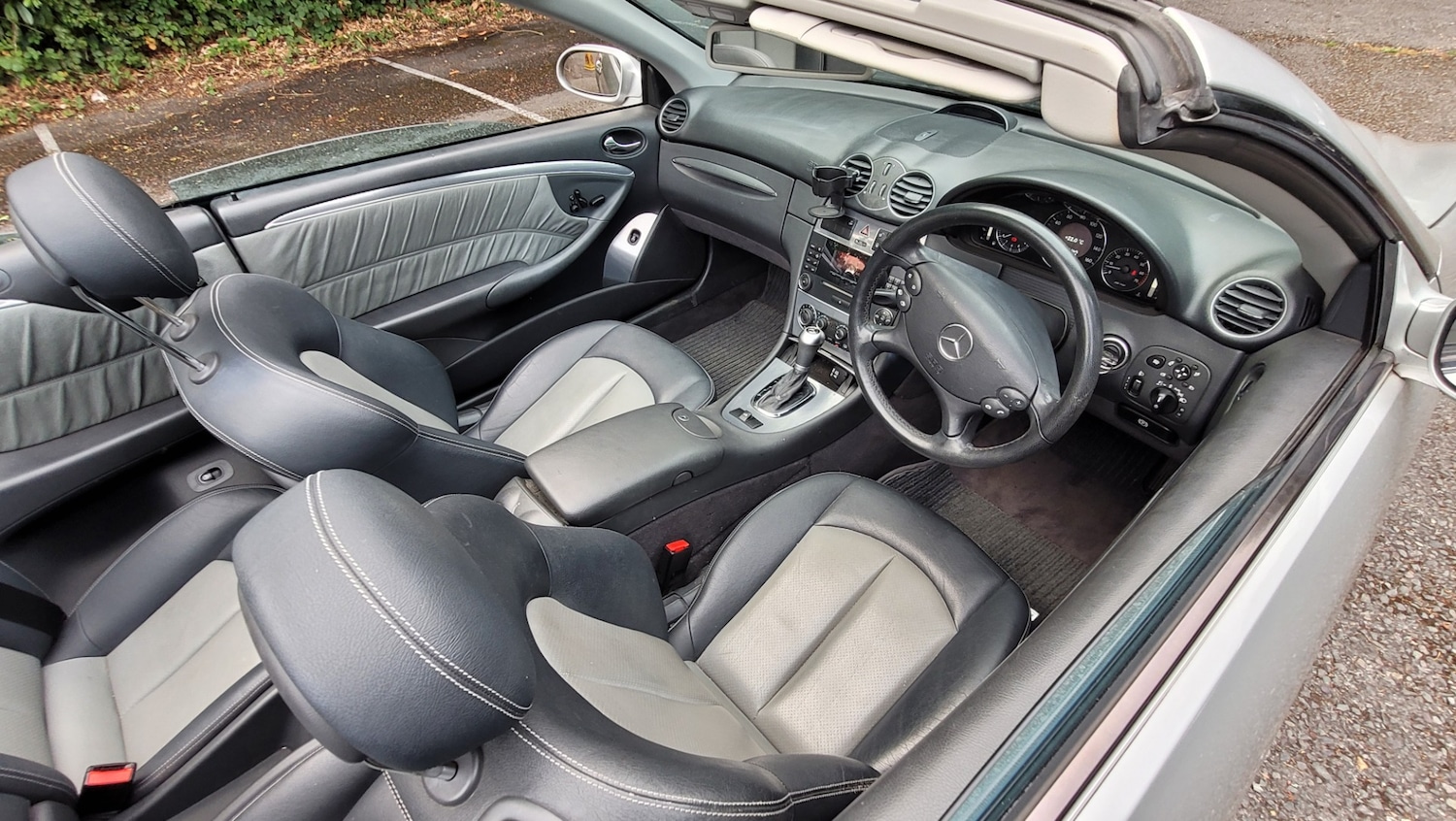 Used Mercedes-Benz CLK 2005 for sale - 77370988: Photo 10