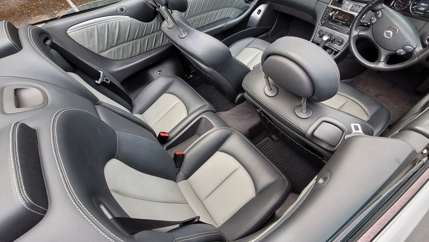 Used Mercedes-Benz CLK 2005 for sale - 77370988: Photo 11