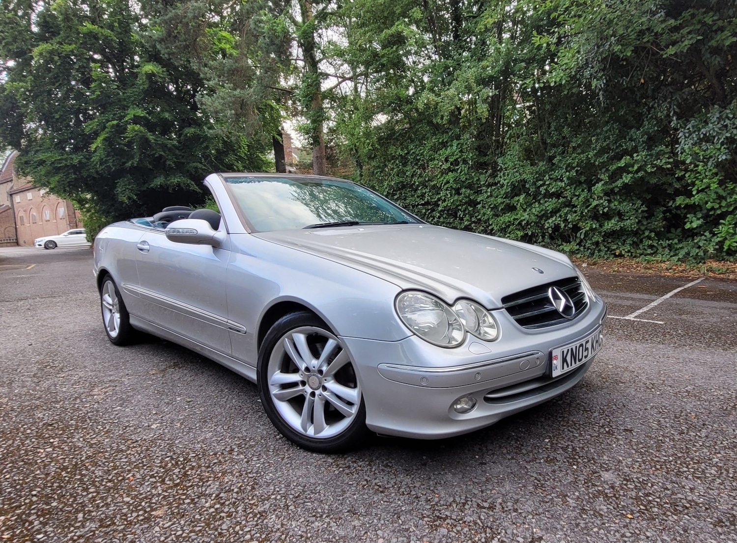 Used Mercedes-Benz CLK 2005 for sale - 77370988: Photo 2