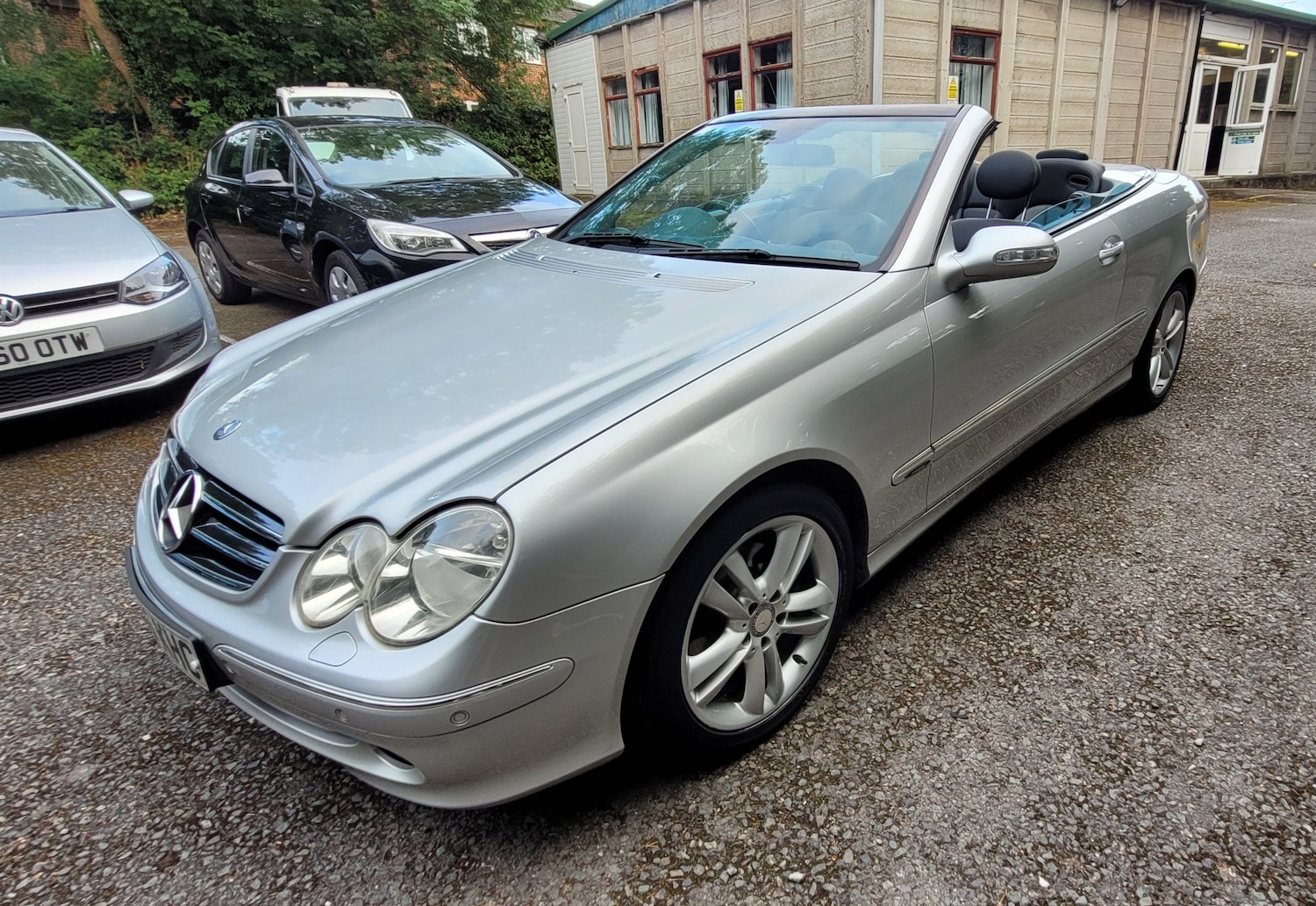Used Mercedes-Benz CLK 2005 for sale - 77370988: Photo 8