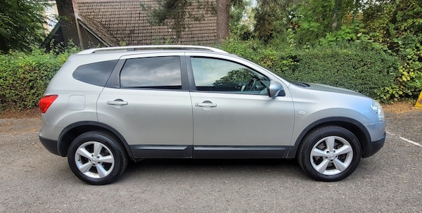 Used Nissan Qashqai+2 2009 for sale - 76045346: Photo 2