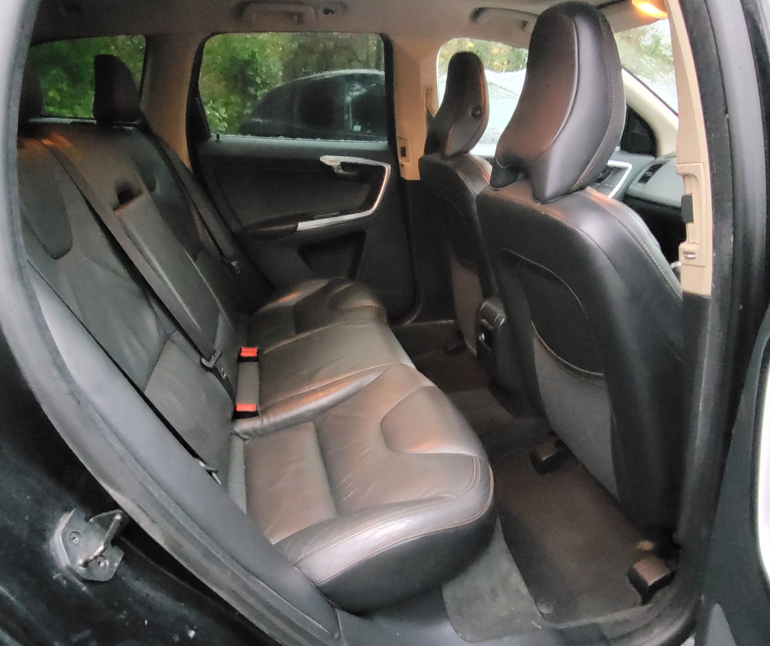 Used Volvo XC60 2012 for sale - 76918081: Photo 10