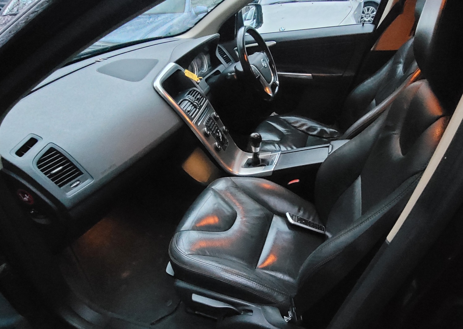 Used Volvo XC60 2012 for sale - 76918081: Photo 5