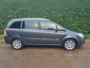 Used Vauxhall Zafira 2011 for sale - 77363810: Photo