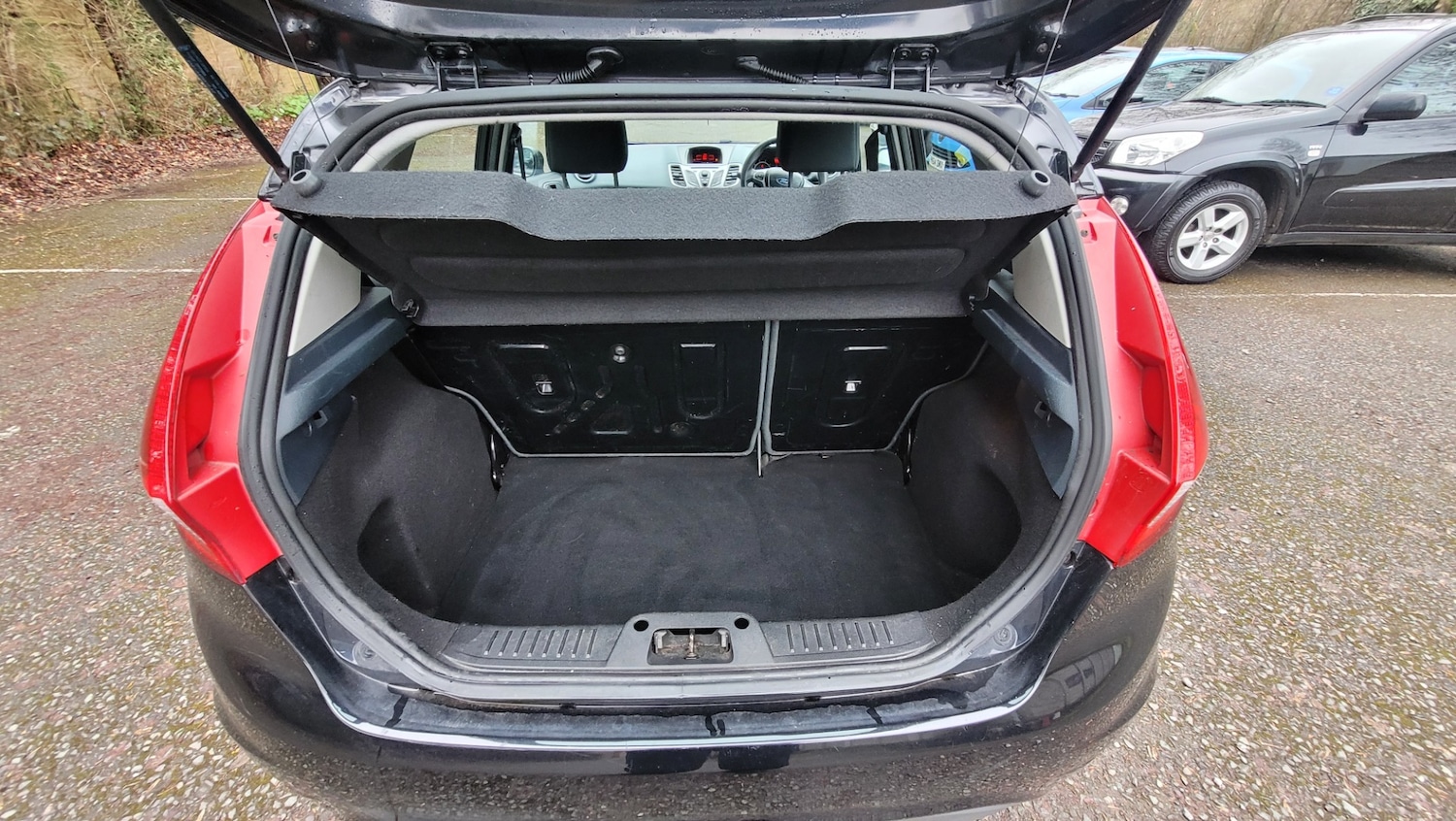 Used Ford Fiesta 2011 for sale - 77791303: Photo 11