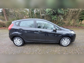Used Ford Fiesta 2011 for sale - 77791303: Photo