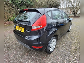 Used Ford Fiesta 2011 for sale - 77791303: Photo