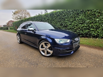 Used Audi A3 2013 for sale - 76192501: Photo 2