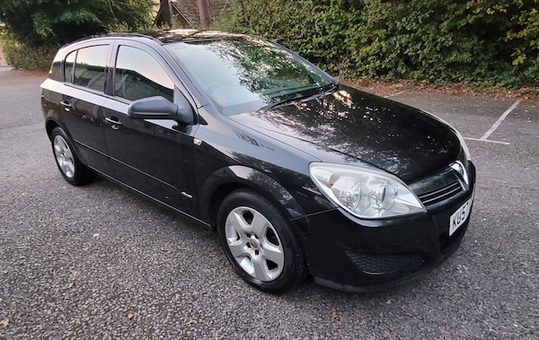 Cheap Vauxhall Astra 2007 (57) - 1.6i 16V Breeze [115] 5dr for sale in Amersham, Buckinghamshire