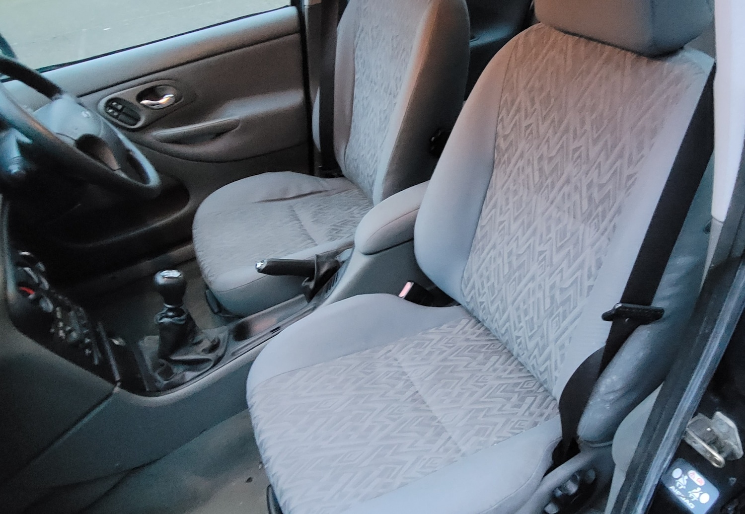 Used Ford Mondeo 2000 for sale - 77709186: Photo 9