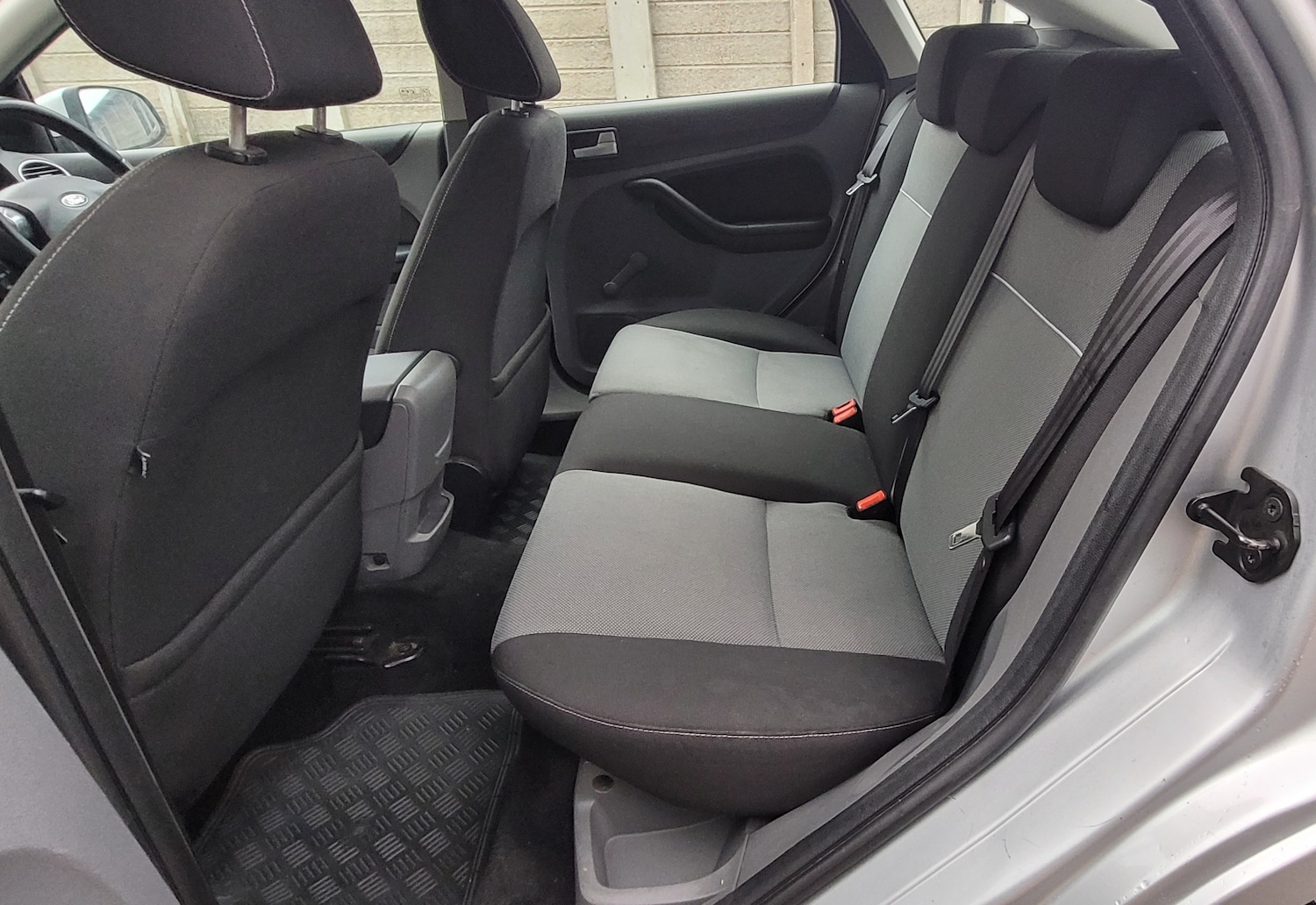 Used Ford Focus 2011 for sale - 76941906: Photo 8