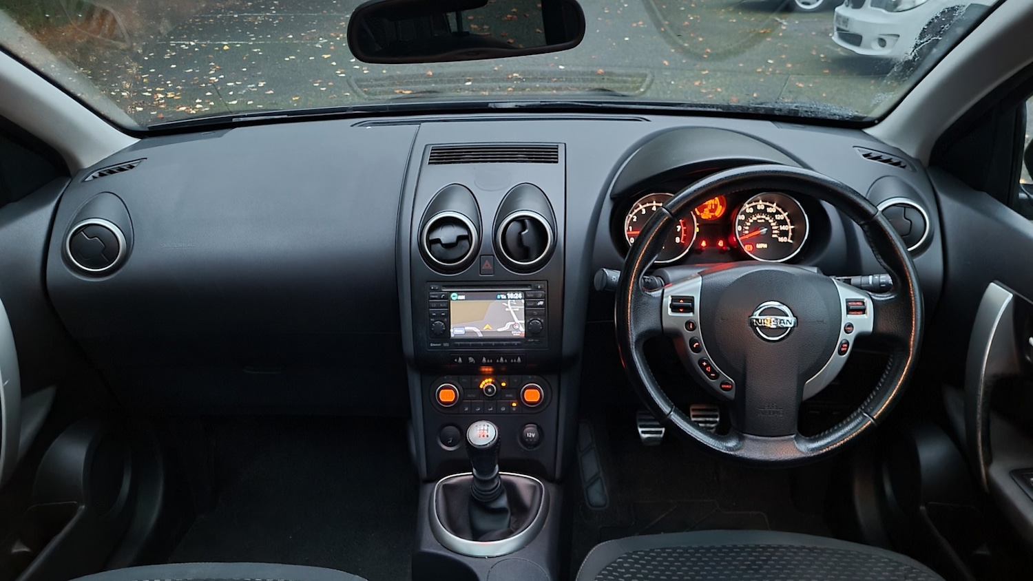 Used Nissan Qashqai 2009 for sale - 76518116: Photo 8