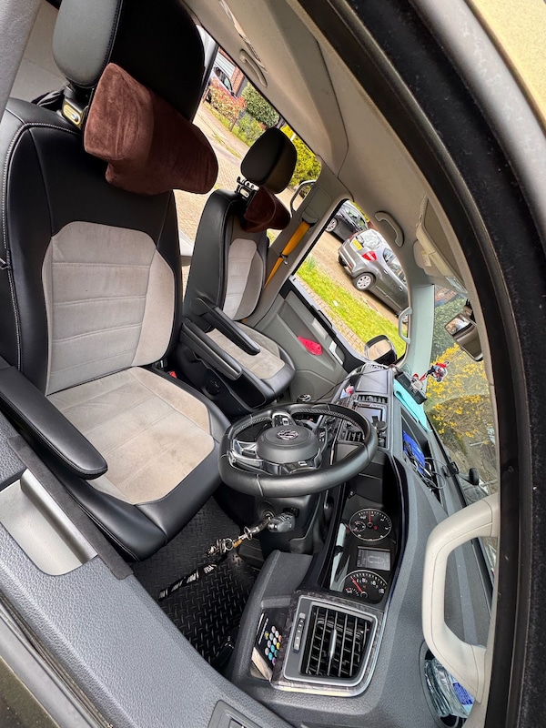 Used Volkswagen Transporter Shuttle 2017 for sale - 76212164: Photo 26