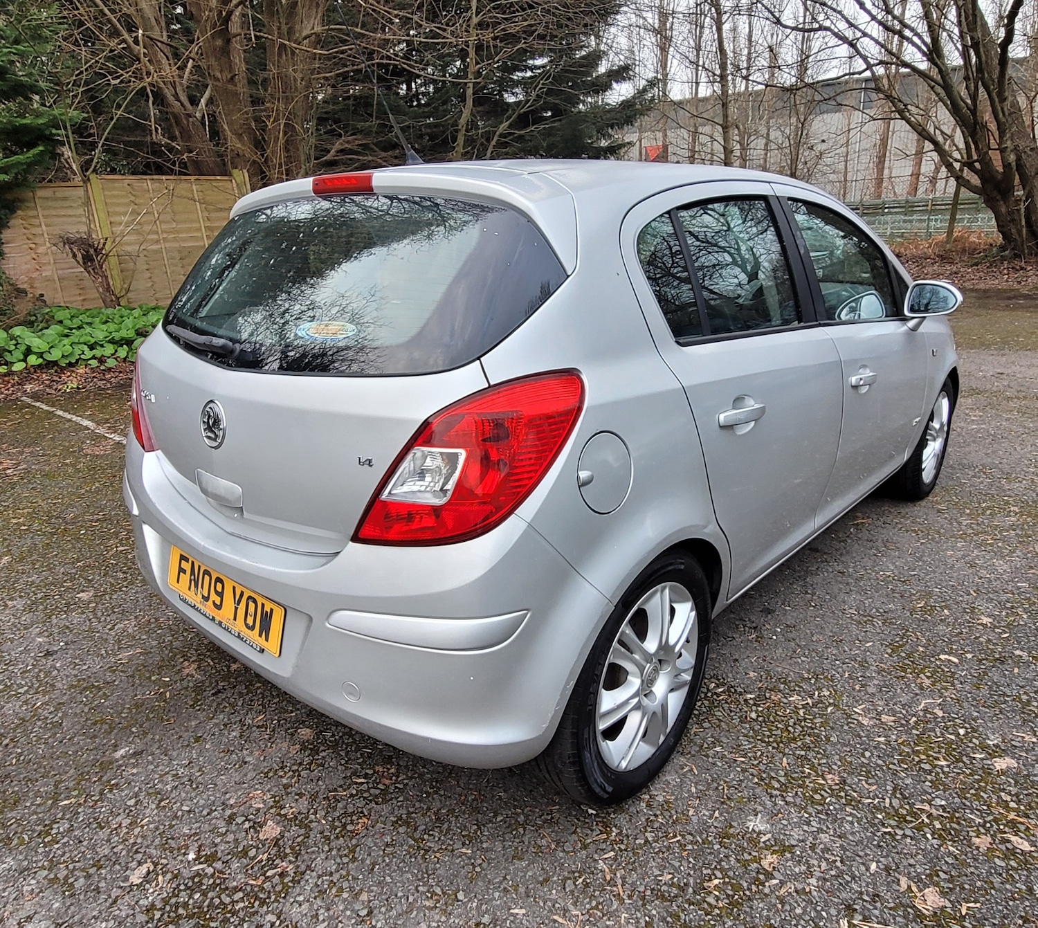 Used Vauxhall Corsa 2009 for sale - 77807063: Photo 4