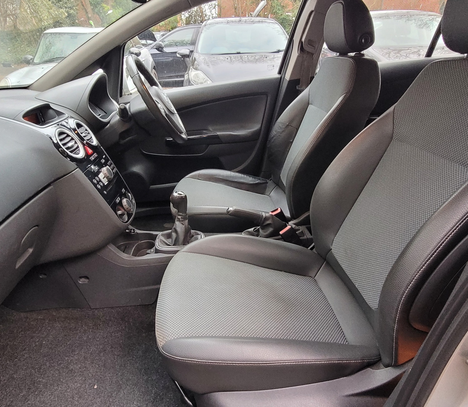 Used Vauxhall Corsa 2009 for sale - 77807063: Photo 6