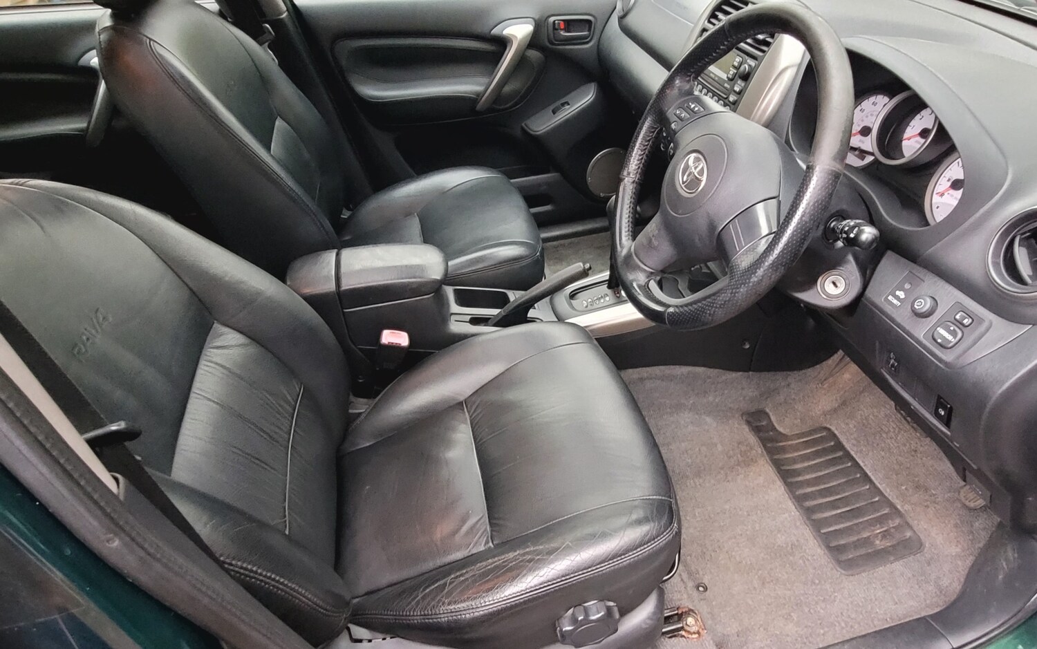 Used Toyota RAV4 2004 for sale - 78098506: Photo 16