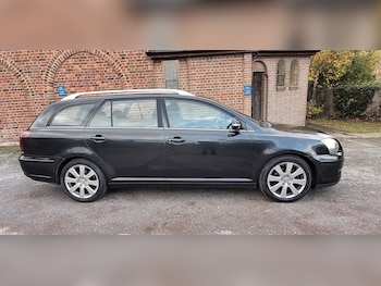 Used Toyota Avensis 2008 for sale - 76480263: Photo