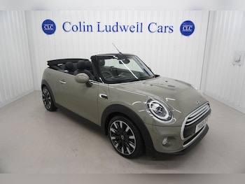 Used MINI Convertible 2019 for sale - 75539642: Photo