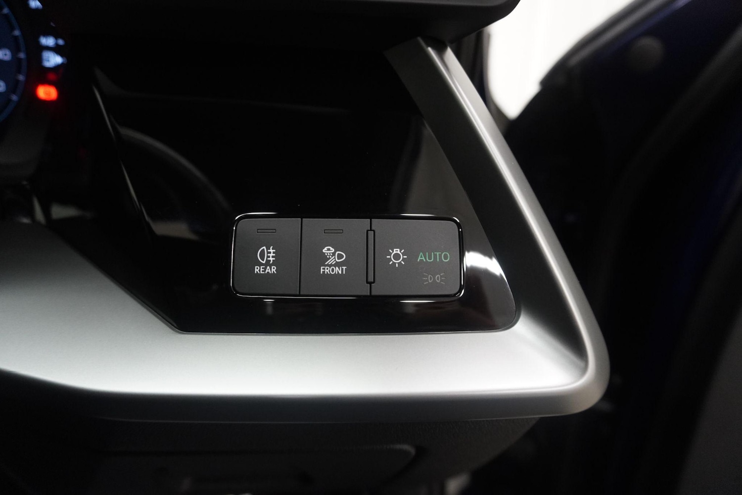 Vehicle 33