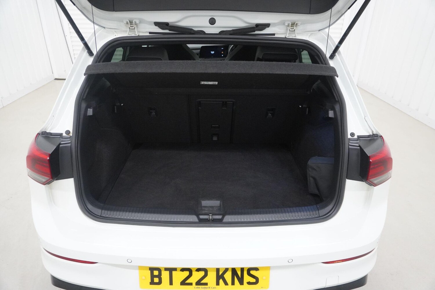 Vehicle 33
