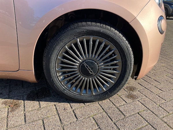 Used Fiat 500 2022 for sale - 76289725: Photo 11