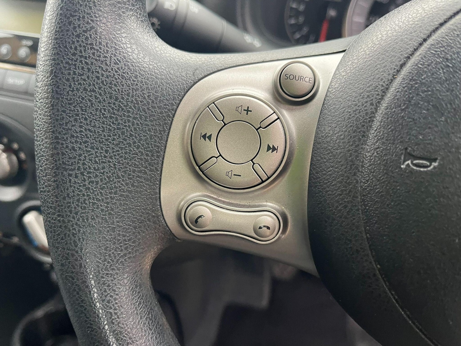 Used Nissan Micra 2016 for sale - 77255530: Photo 28