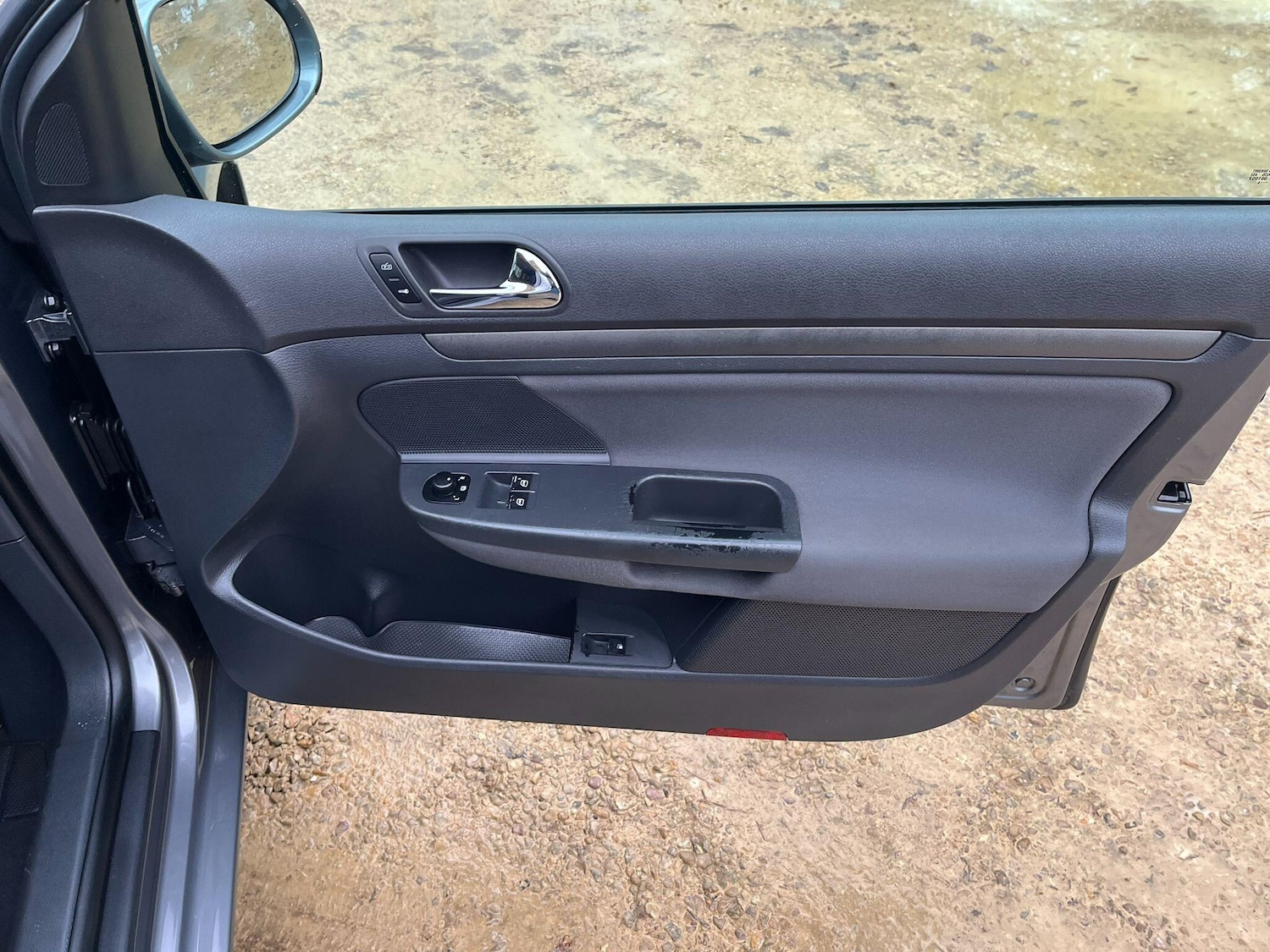 Used Volkswagen Golf 2004 for sale - 77254051: Photo 35