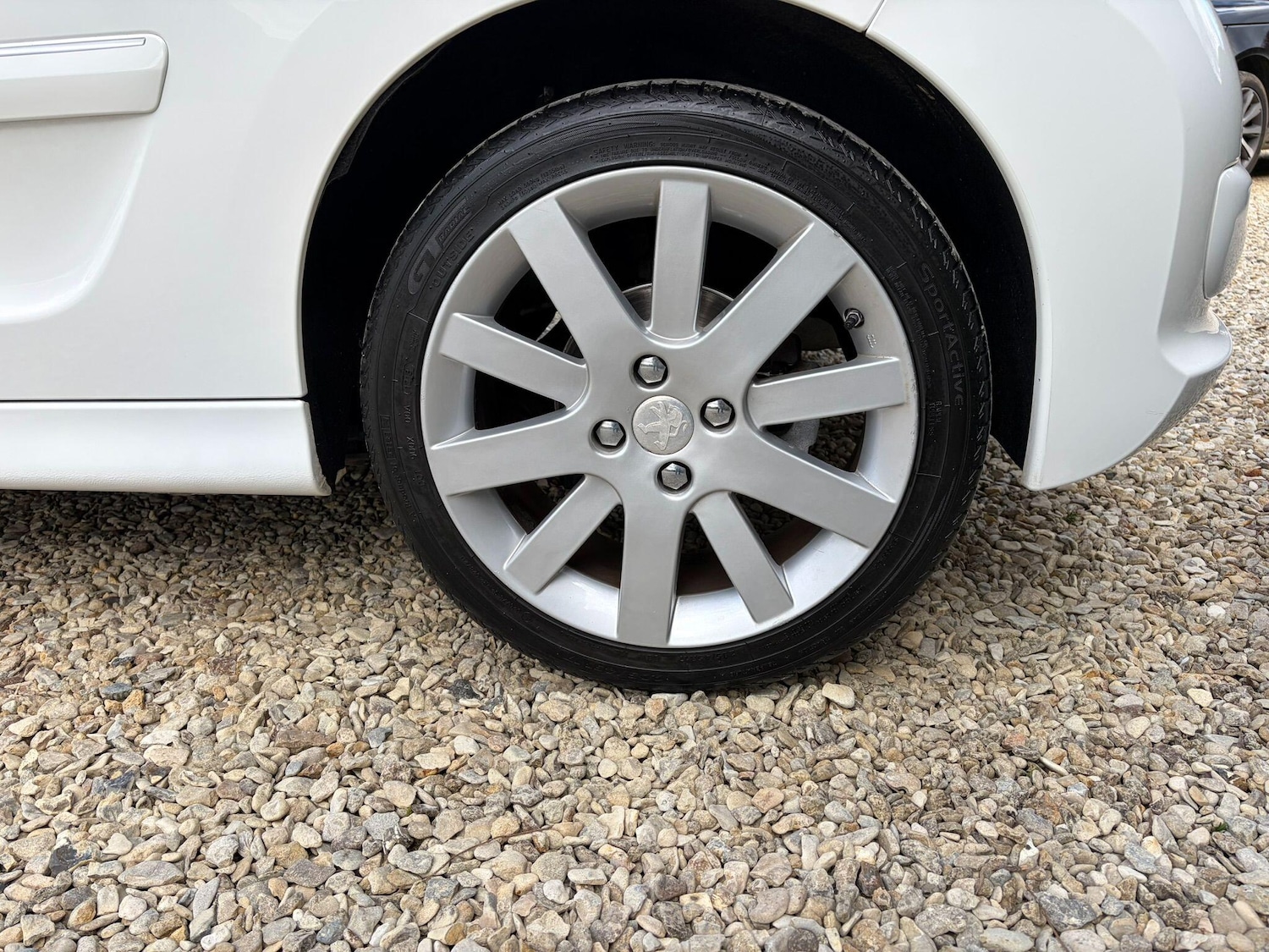 Used Peugeot 207 2013 for sale - 78086251: Photo 24