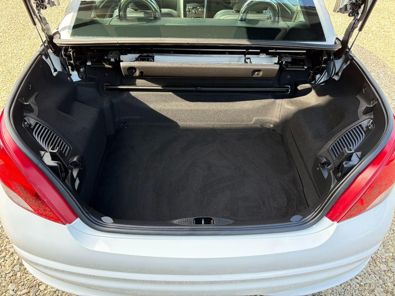 Used Peugeot 207 2013 for sale - 78086251: Photo 46