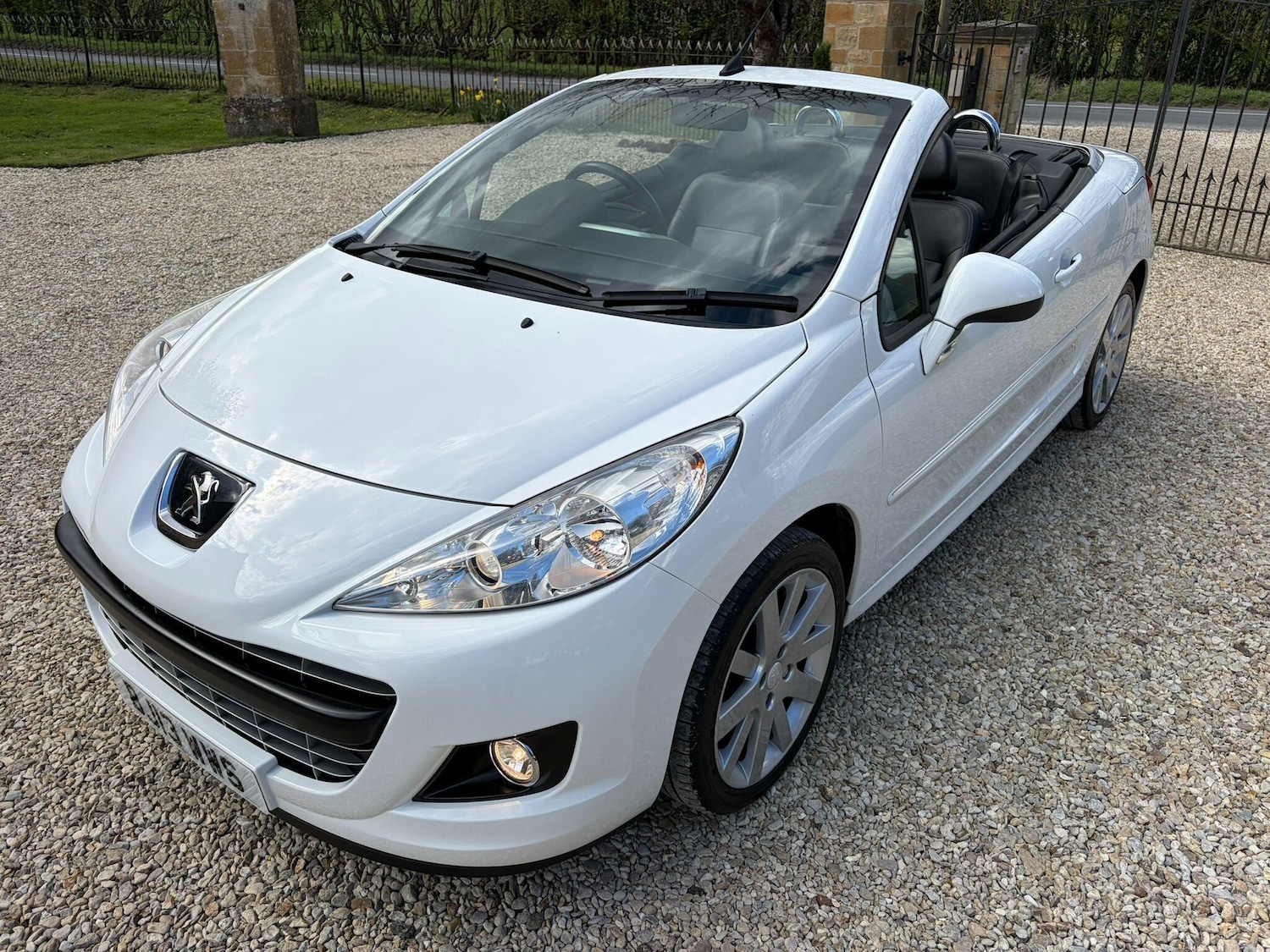 Used Peugeot 207 2013 for sale - 78086251: Photo 8