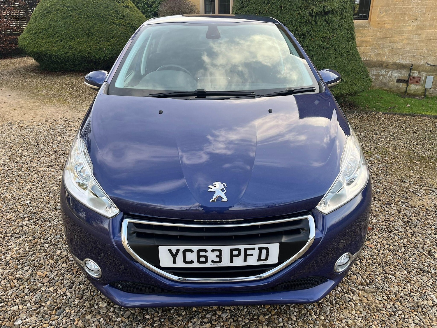 Used Peugeot 208 2013 for sale - 77387572: Photo 5