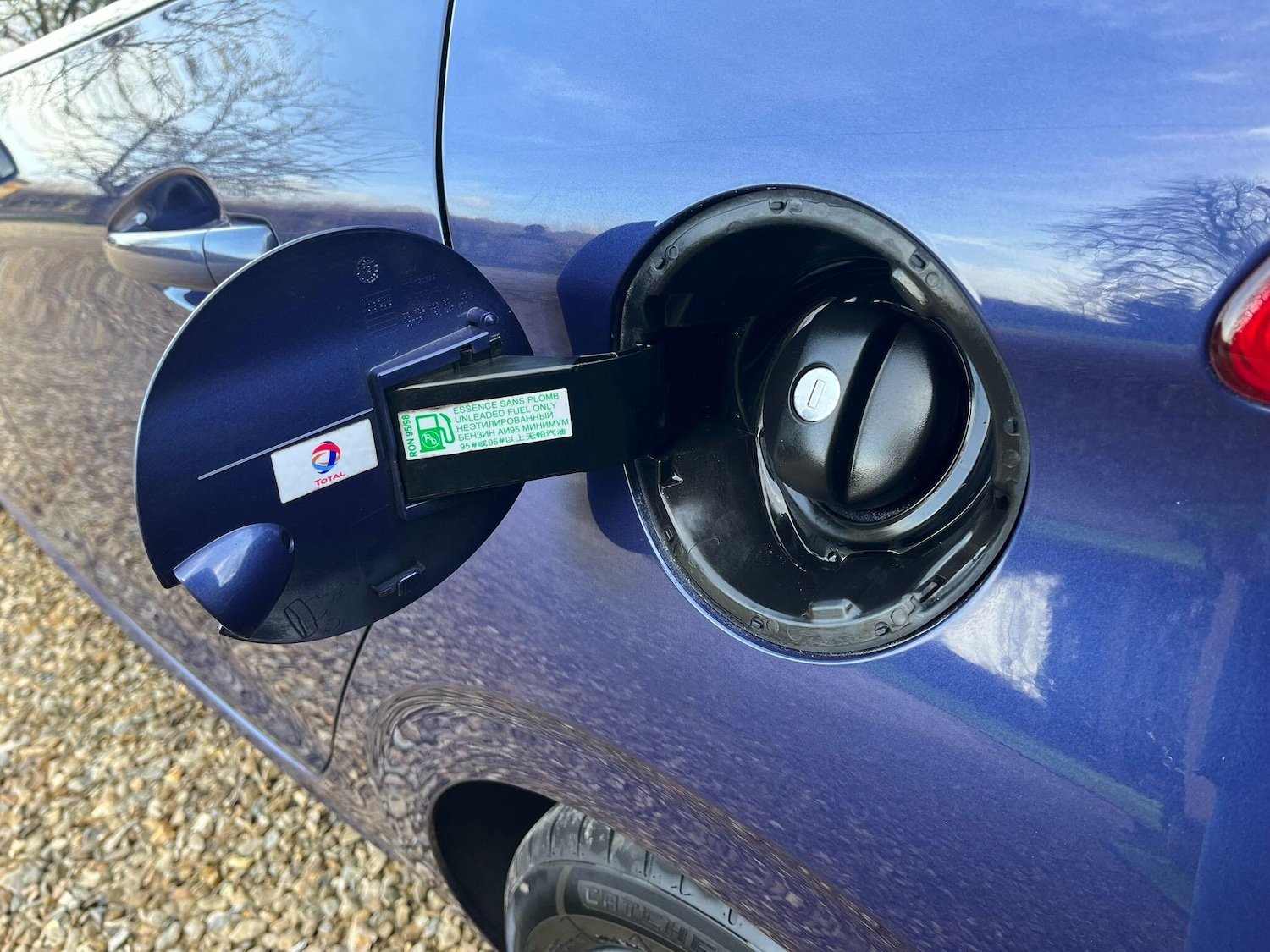 Used Peugeot 208 2013 for sale - 77387572: Photo 58