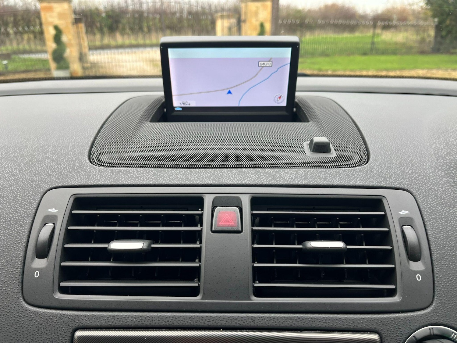 Used Volvo C30 2013 for sale - 76832913: Photo 42