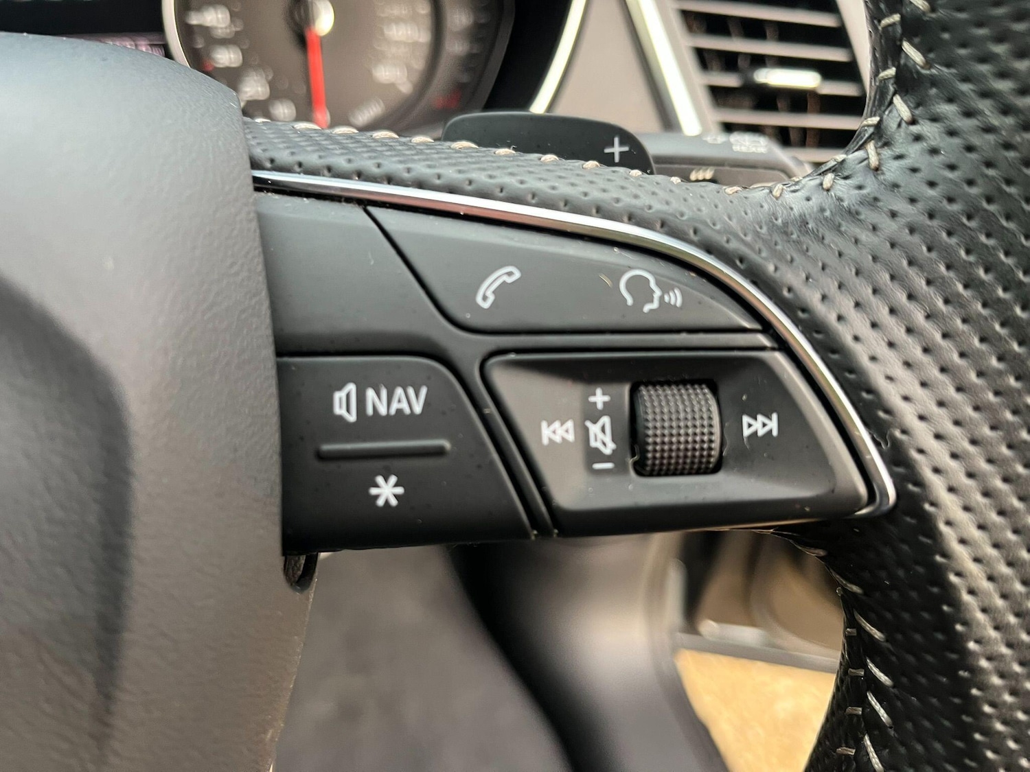 Used Audi Q5 2017 for sale - 77203969: Photo 34