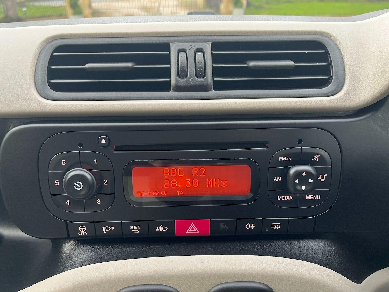 Used Fiat Panda 2015 for sale - 76824639: Photo 31