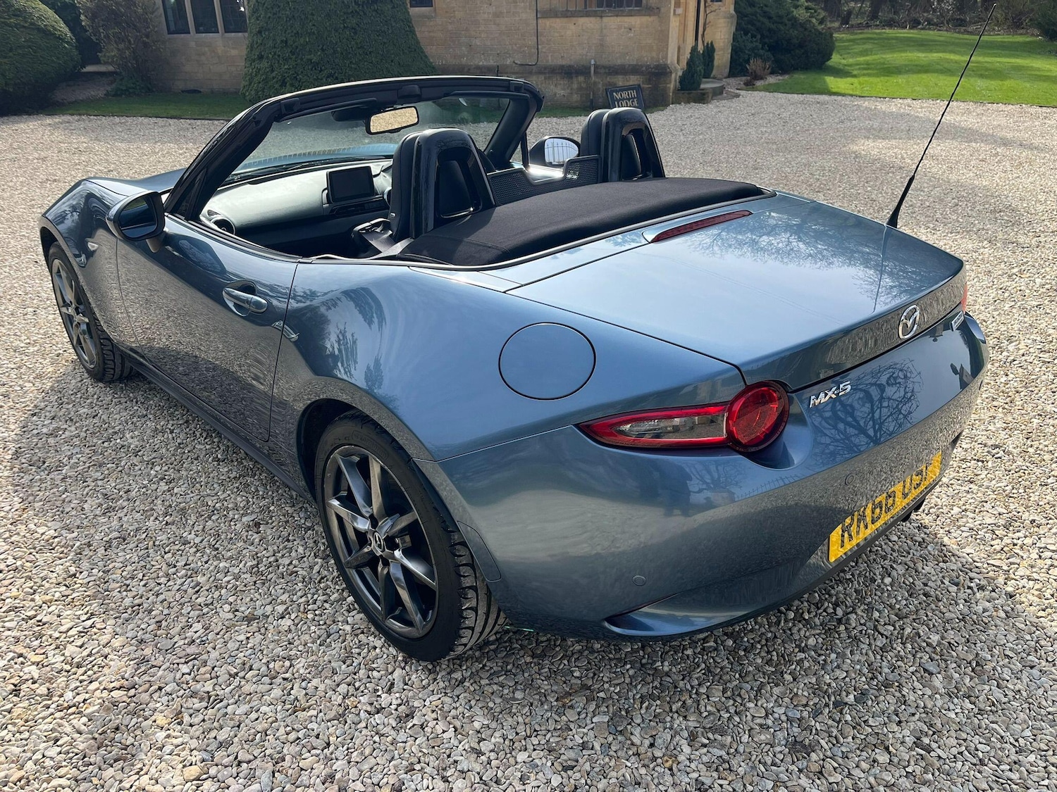 Used Mazda MX-5 for sale - 77969953: Photo 9