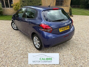 Used Peugeot 208 2015 for sale - 78585654: Photo