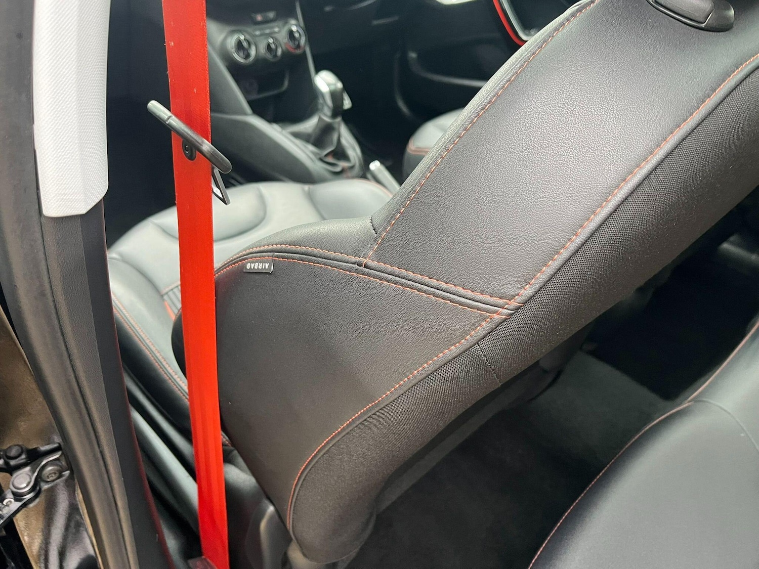 Used Peugeot 208 2016 for sale - 77456126: Photo 44