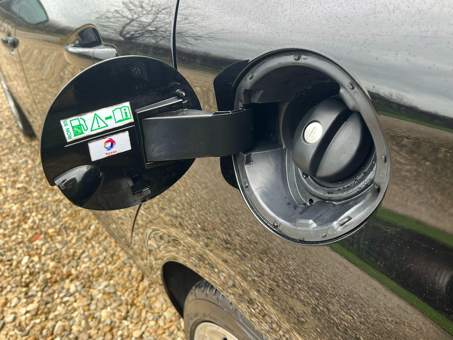 Used Peugeot 208 2016 for sale - 77456126: Photo 48