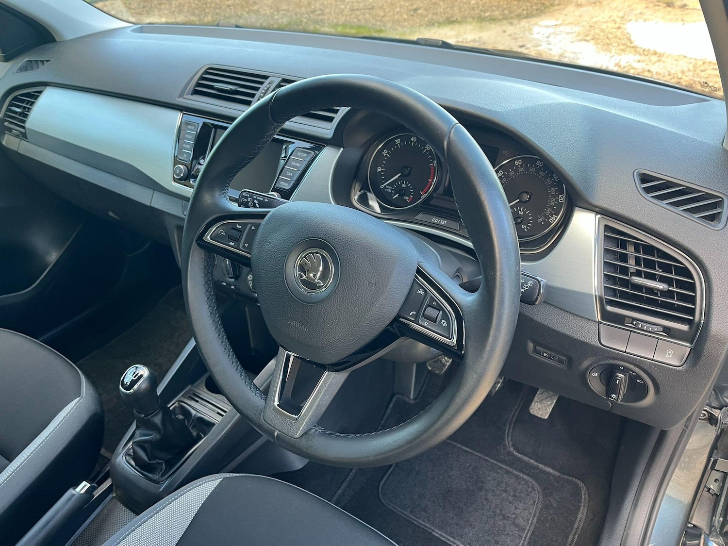 Used Skoda Fabia 2016 for sale - 77016339: Photo 24