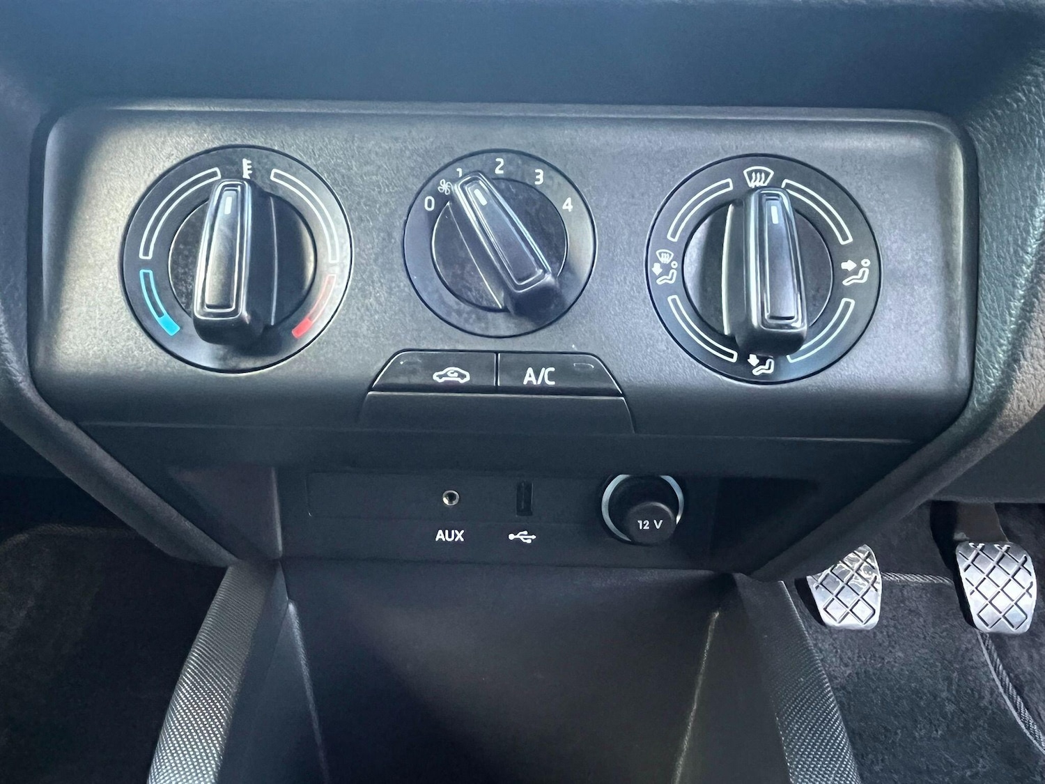 Used Skoda Fabia 2016 for sale - 77016339: Photo 42