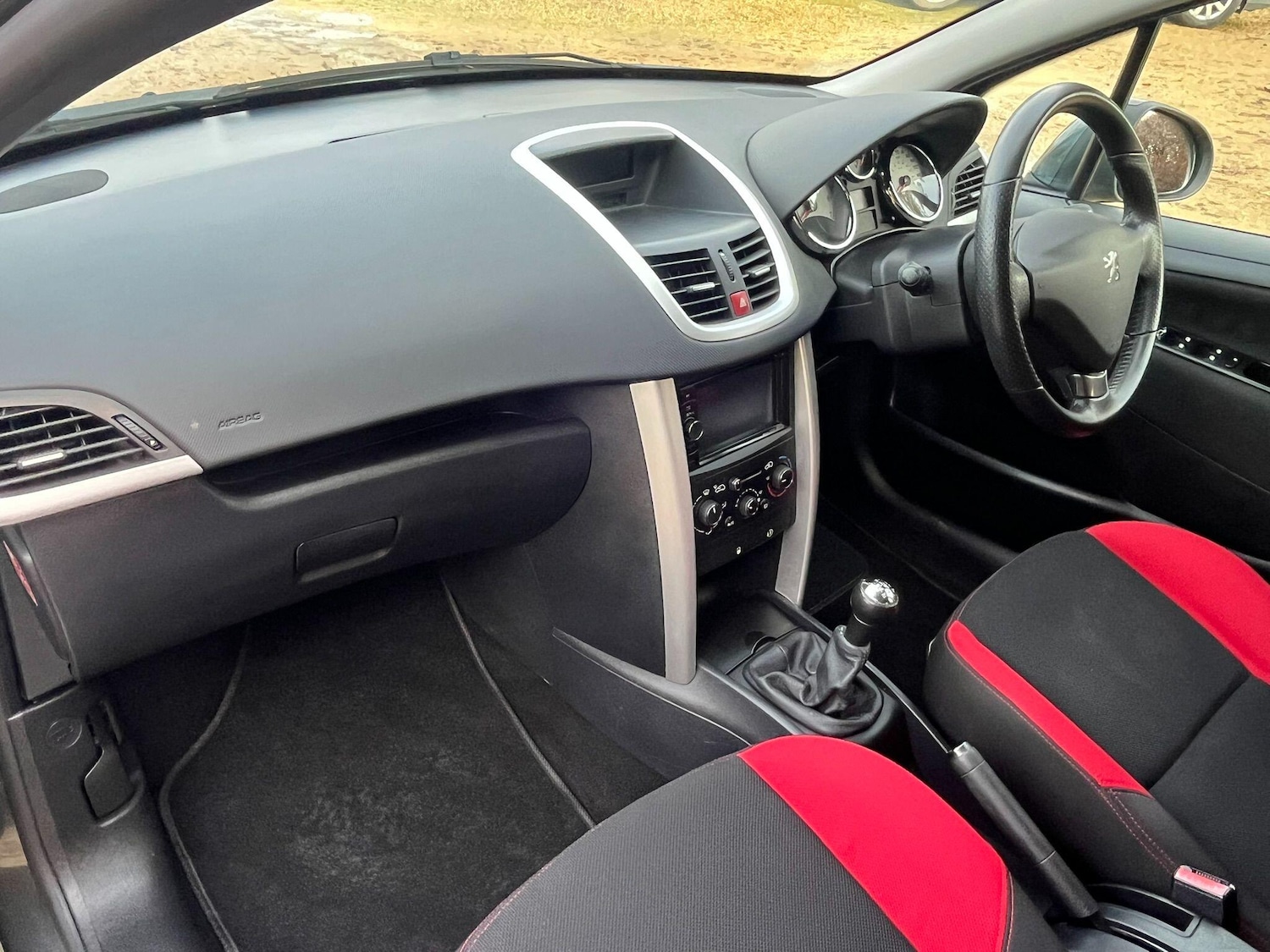 Used Peugeot 207 2012 for sale - 76839394: Photo 23