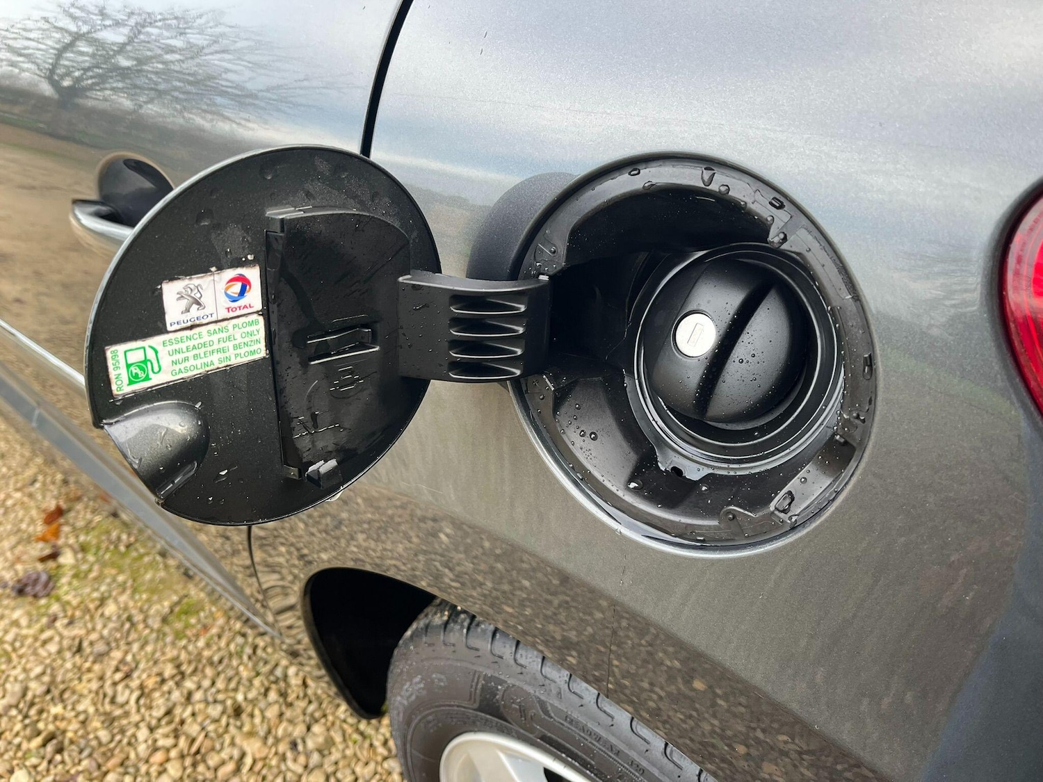 Used Peugeot 207 2012 for sale - 76839394: Photo 43