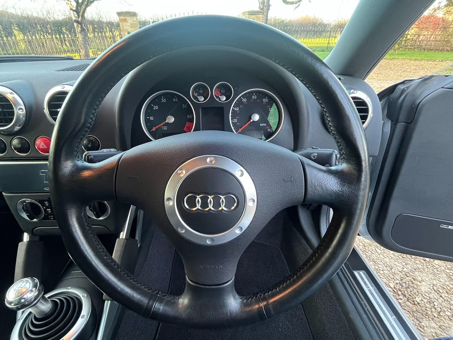 Used Audi TT 2003 for sale - 76942596: Photo 30