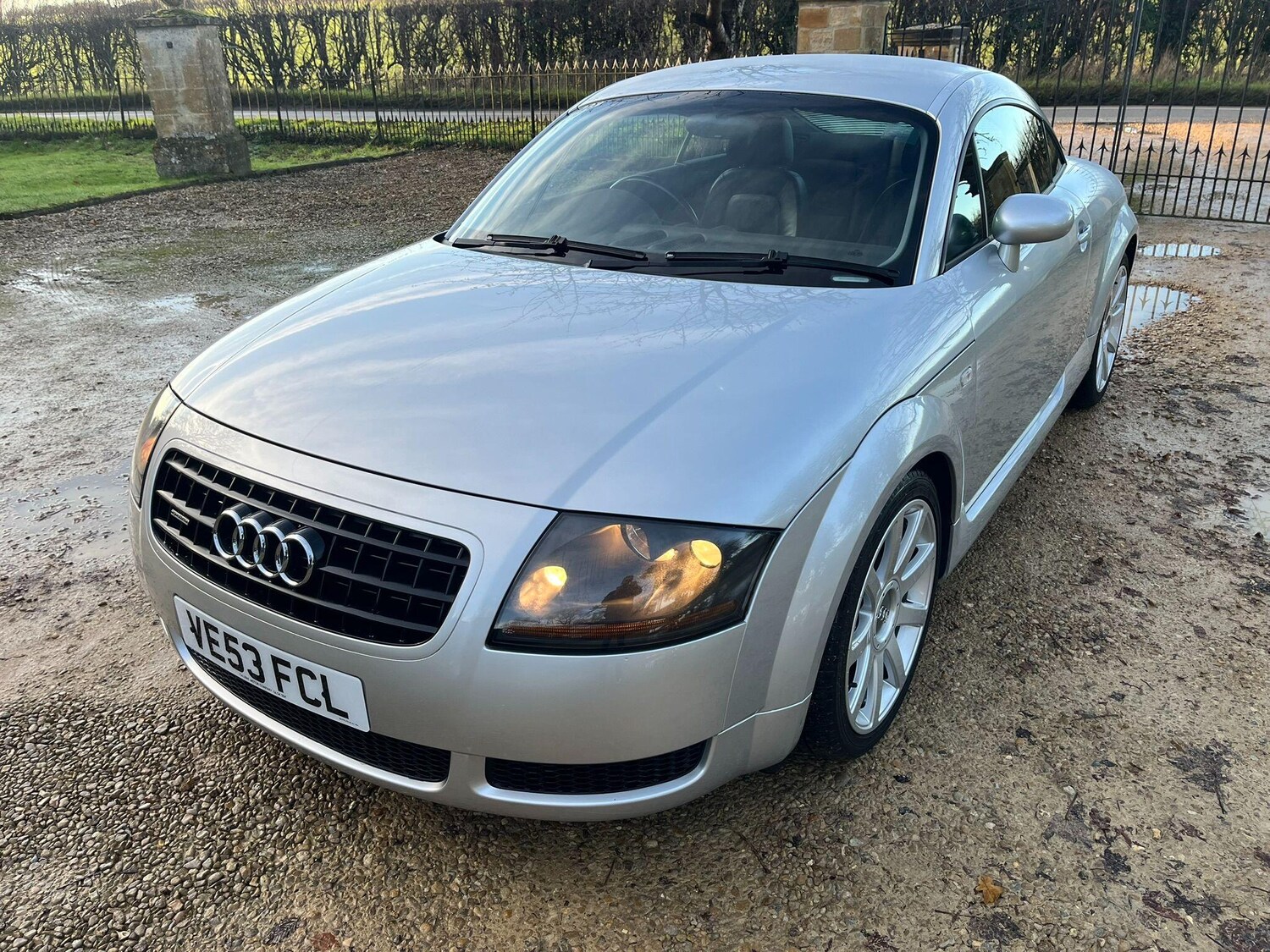 Used Audi TT 2003 for sale - 76942596: Photo 6