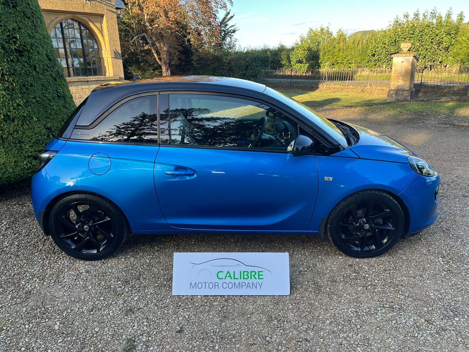 Used Vauxhall ADAM for sale - 76727810: Photo 3